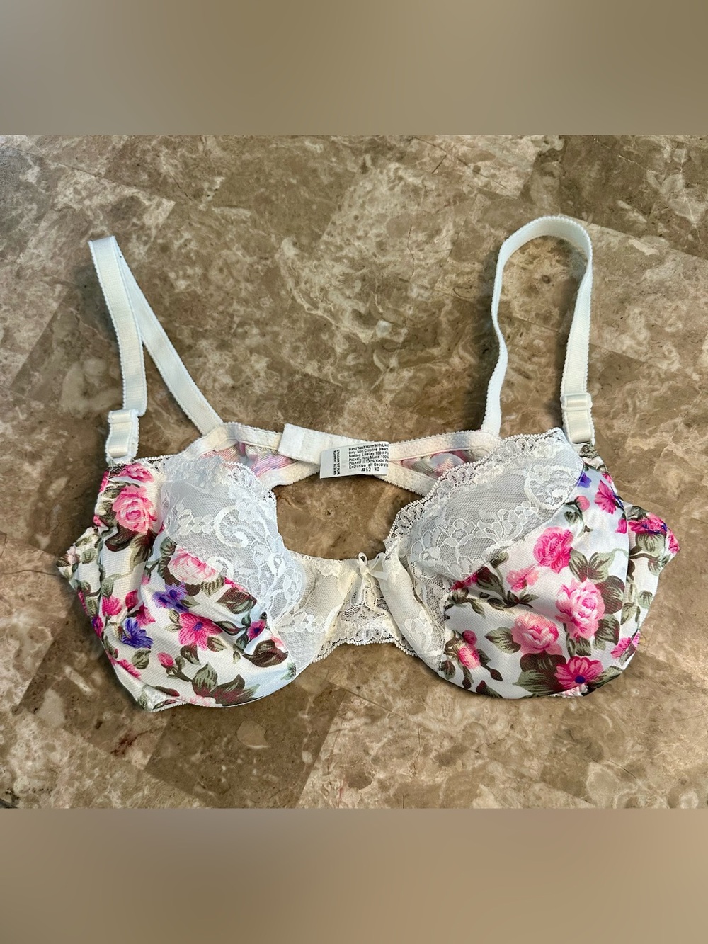 Vintage Sellecca Bra Womens Size 36B Beautiful Floral Lace Romantic